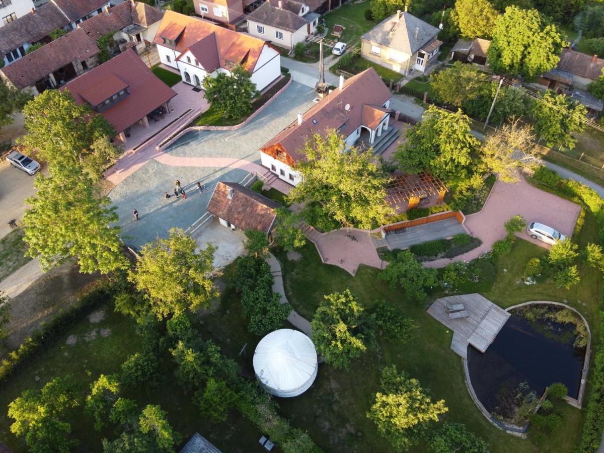 Tündérkert Panzió őrség Panzió